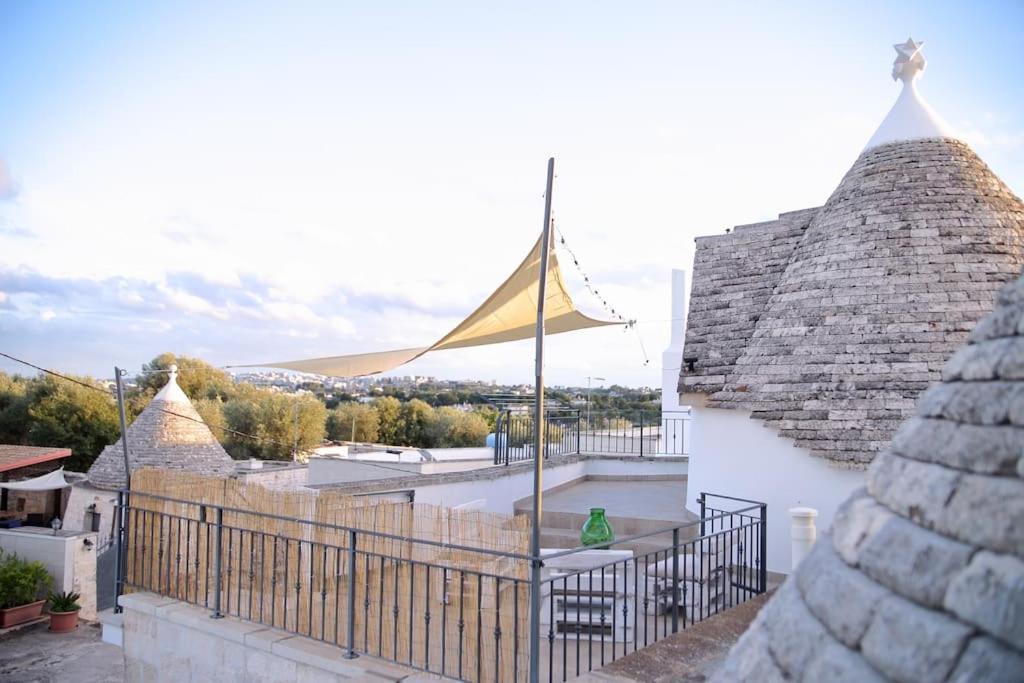 Valle D'Itria Trullo Sovrano Sul Monte チステルニーノ エクステリア 写真